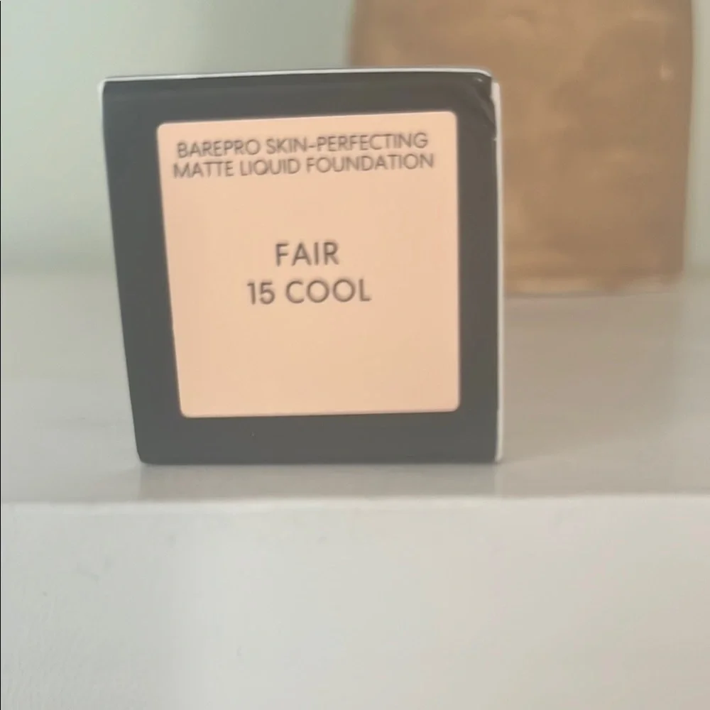 bareMinerals BAREPRO Matte Foundation with SPF 20